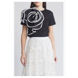 NIKKI LUND Florence 3D Floral Tee Shirt color Black